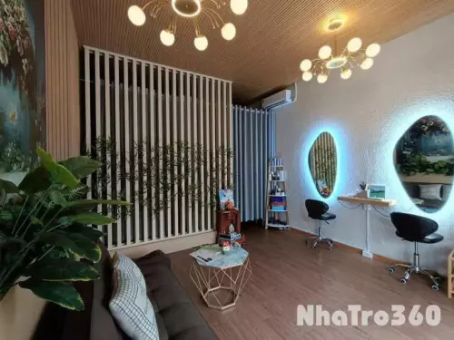 SANG NHƯỢNG TIỆM SPA MINI. Mặt tiền Nguyễn Huệ, P.2 cũ, TP. Vĩnh Long