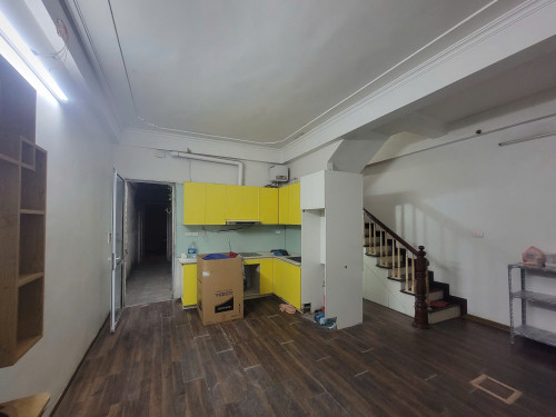 Cho thuê nhà ngõ 158 Trương Định, 5 tầng x 33m2, 3 ngủ khép kín, 4 WC 12 Triệu