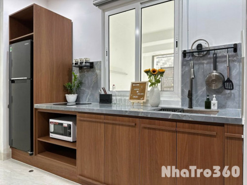 CĂN HỘ DỊCH VỤ 1PN FULL NT NGAY TẠI Q1