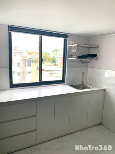 Căn hộ duplex cửa sổ thang máy Etown Tân Bình