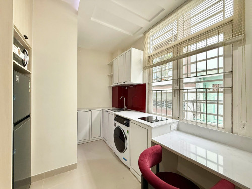 Cho thuê căn hộ Q5, đường Phú Hữu, gần Bến Xe Chợ Lớn, Đại Học Y Dược, Bệnh Viện Chợ Rẫy