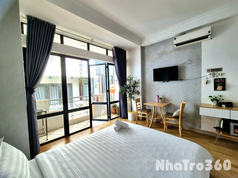 Căn hộ ngay trung tâm quận 1, bancol view siêu chill, gần bệnh viện Nhiệt Đới