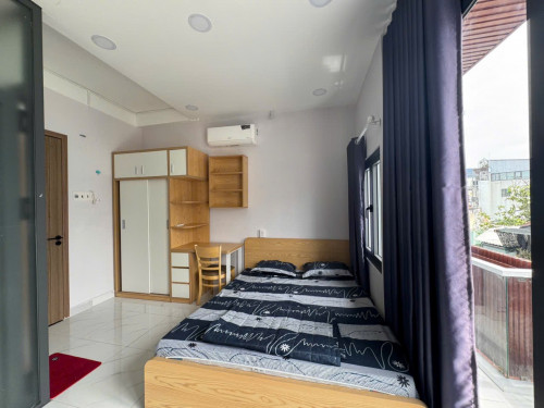Cho thuê căn hộ Q10, đường Lê Hồng Phong, gần Vạn Hạnh Mall, Công Trường Dân Chủ, chợ Hồ Thị Kỷ