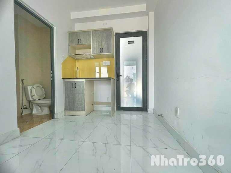 Nội thất cơ bản, ban công, cửa sổ, giá rẻ