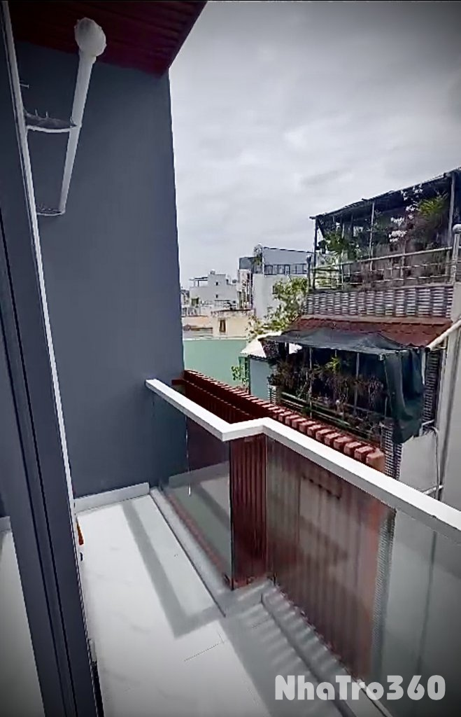 Cho thuê căn hộ Q10, đường Lê Hồng Phong, gần Vạn Hạnh Mall, Công Trường Dân Chủ, chợ Hồ Thị Kỷ