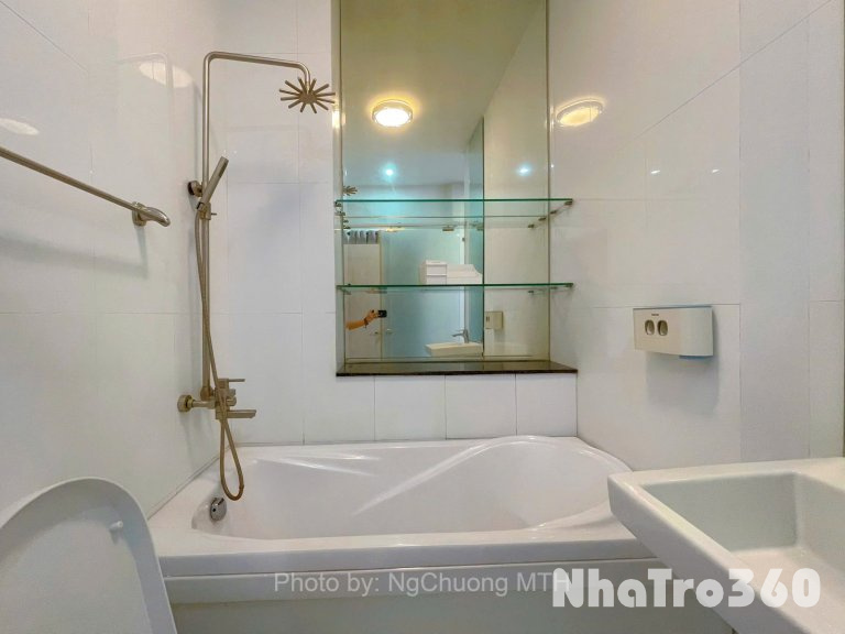 CĂN HỘ CÓ CỬA SỔ LỚN QUẬN 1 GẦN CV LÊ VĂN TÁM, CHỢ TÂN ĐỊNH,...