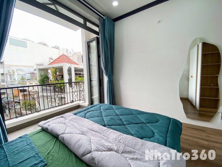 Studio Full Nội Thất Có Ban Công Gần Sân Bay