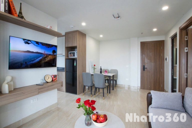 2PN FULL NT CAO CẤP CÓ MG RIÊNG GẦN SÂN BAY TSN