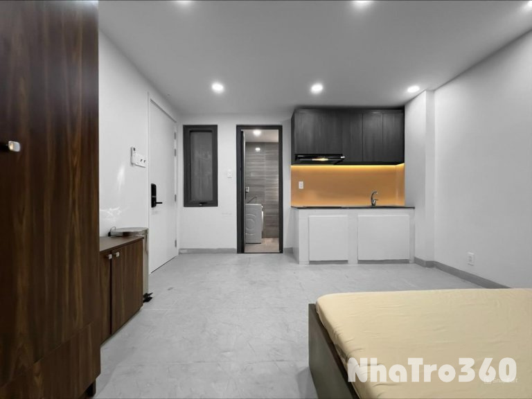 Studio full nội thất có máy giặt riêng gần quận 10
