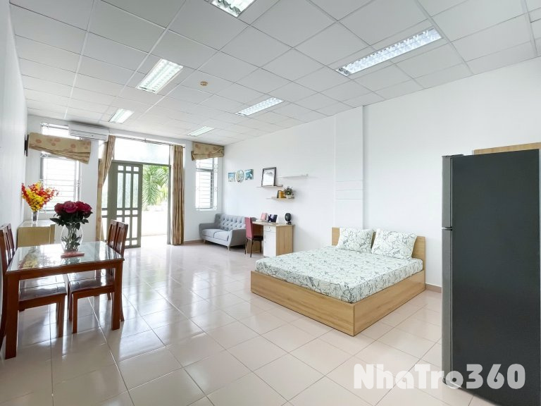Căn hộ ngay trung tâm quận 7, bancol đón nắng, gần đại học UFM, cầu Phú Mỹ