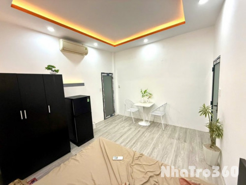 Cho thuê căn hộ 1 phòng ngủ - tách bếp - đủ nthất