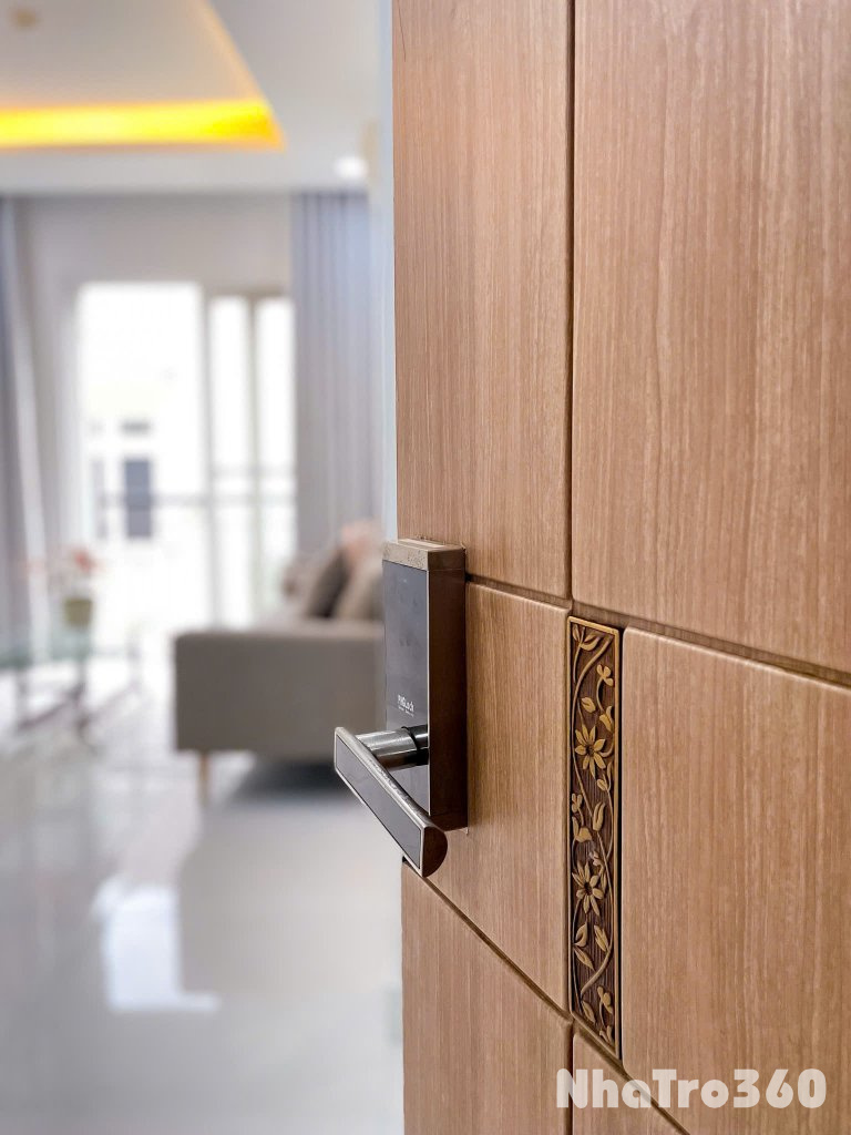 CĂN HỘ MỚI ĐẸP FULL NỘI THẤT BAN CÔNG, CỬA SỔ THOÁNG MÁT, GẦN LOTTE MART, CRESCENT MALL, Q1,4,8, TDT