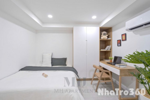 STUDIO MỚI FULL NỘI THẤT BAN CÔNG, CỬA SỔ THOÁNG MÁT, GẦN LOTTE MART, CRESCENT MALL, TDTU, RMIT