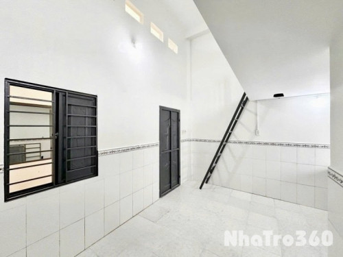 Nội thất cơ bản, gác, cửa sổ trời, tự do, giá rẻ