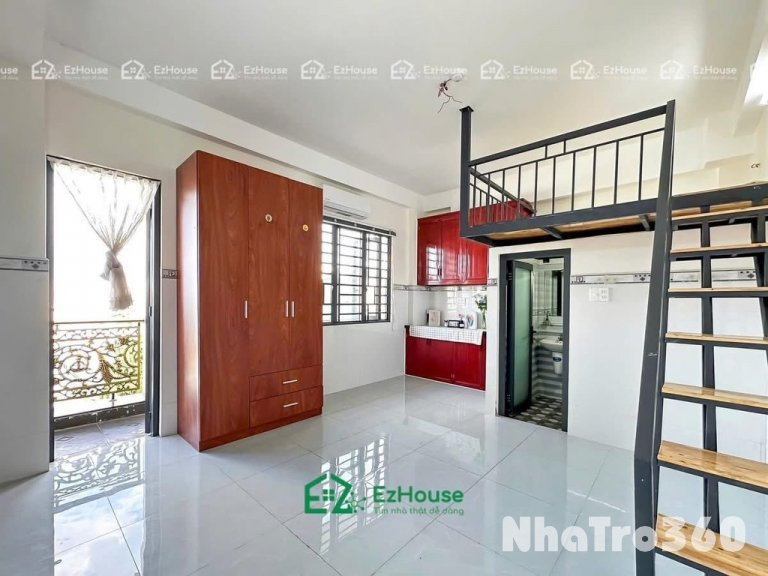 Ban công, full nội thất, rộng thoáng