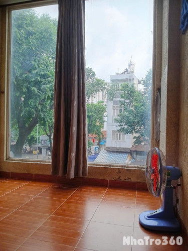 CHO THUÊ PHÒNG NHÀ MẶT TIỀN VĨNH KHÁNH, P.10, Q.4 GIÁ 3 TRIỆU 500
