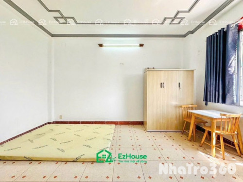 Ban công, Full nội thất, tách bếp, quận 6 3tr9