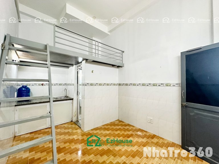 NGAY TÔ HIỆU - SẠCH SẼ - THOÁNG MÁT