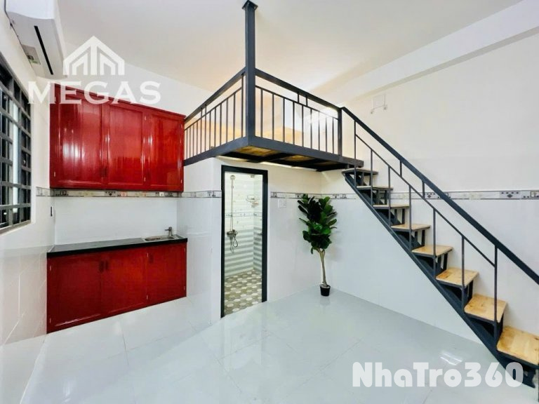 NGÃ TƯ BỐN XE, DUPLEX