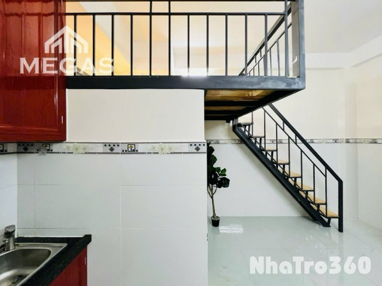 NGÃ TƯ BỐN XE, DUPLEX