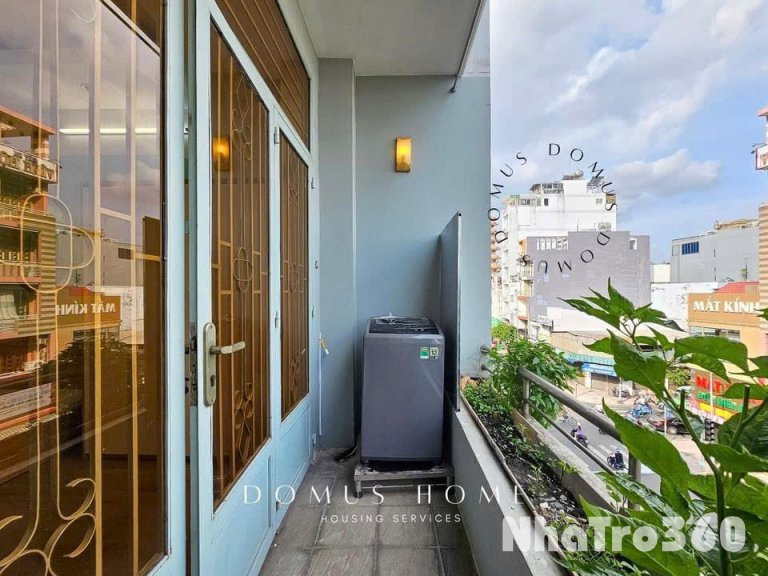 Căn Hộ 1Pn Bancol Máy Giặt Riêng Đh Luật Quận 4