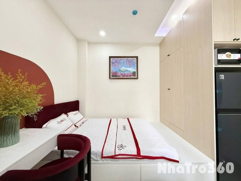 Full nội thất, cửa sổ trời, tự do, giá rẻ