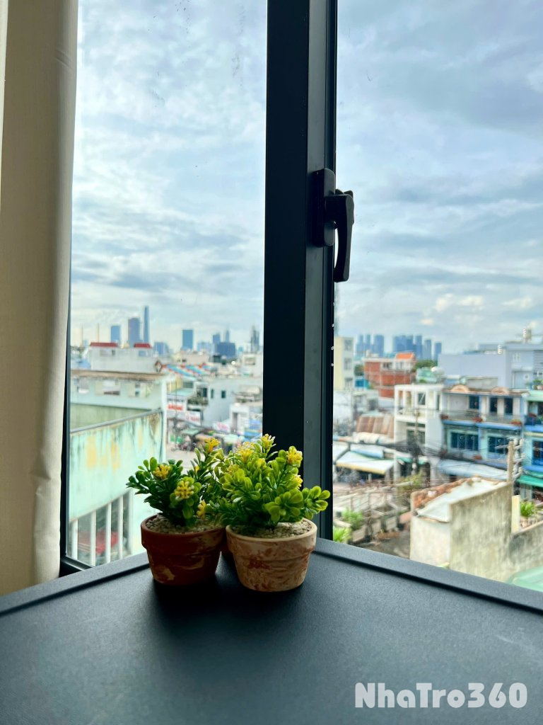 Siêu phẩm Penthouse ban công full nội thất gần Kcx, Ufm, go, di chuyển q1,4,8 trong 5ph