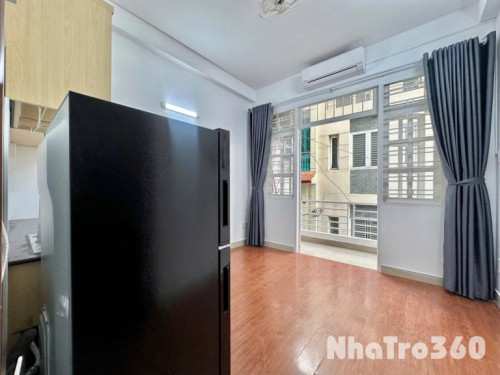 Căn hộ 1 phòng ngủ ban công Huỳnh Mẫn Đạt