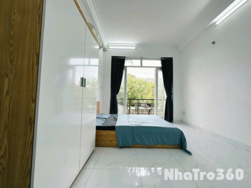 Căn hộ ngay mặt tiền Lê Văn Sỹ full nội thất ở liền được