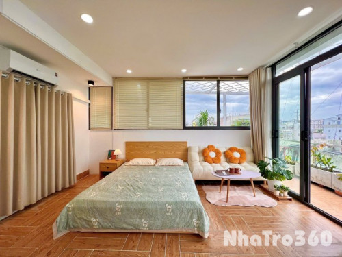 Siêu phẩm Penthouse ban công full nội thất gần Kcx, Ufm, go, di chuyển q1,4,8 trong 5ph