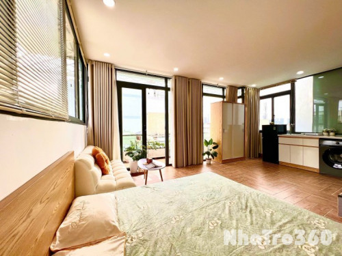 Siêu phẩm Penthouse ban công full nội thất gần Kcx, Ufm, go, di chuyển q1,4,8 trong 5ph