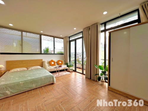 Siêu phẩm Penthouse ban công full nội thất gần Kcx, Ufm, go, di chuyển q1,4,8 trong 5ph