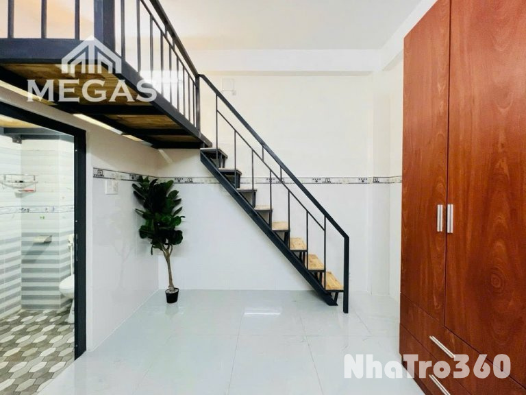 NGAY NGÃ TƯ 4 XÃ-THOẠI NGỌC HẦU-GẦN VĂN HIẾN