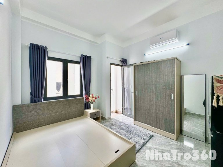 Căn Hộ Studio Ban Công Máy Giặt Riêng Gần Etown TB