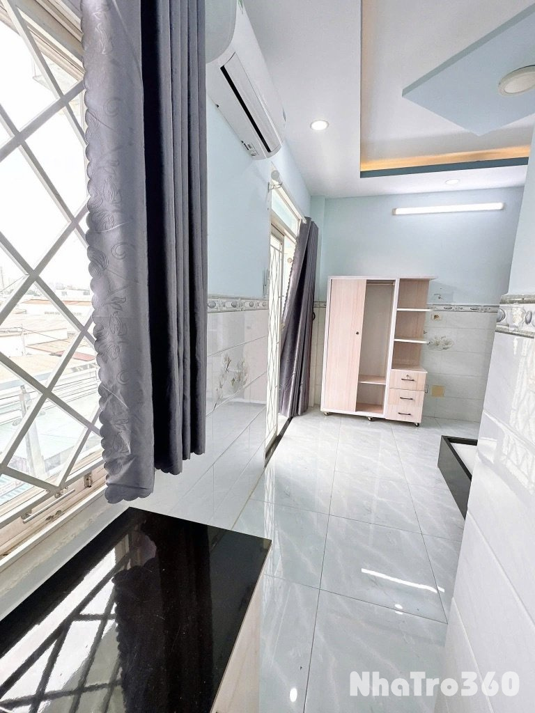 Nội thất cơ bản, ban công, tách bếp, giá rẻ