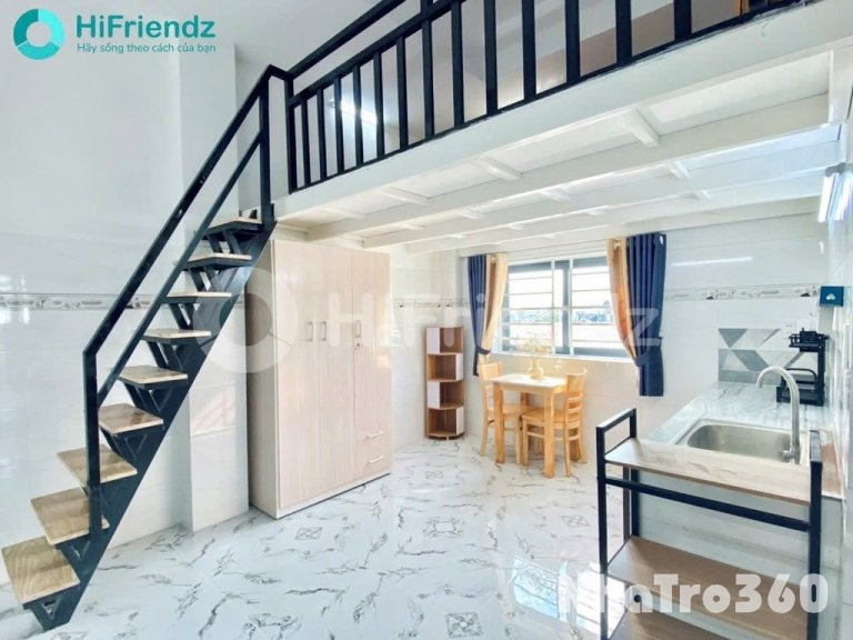 Nội thất cơ bản, gác, cửa sổ, thang máy