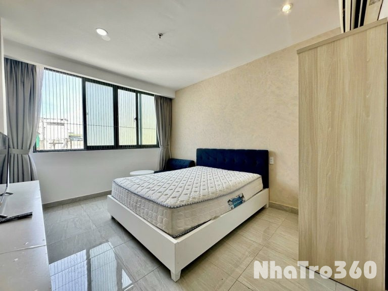 Căn Hộ Full Nội Thất Thang Máy Đh UEH Quận 5