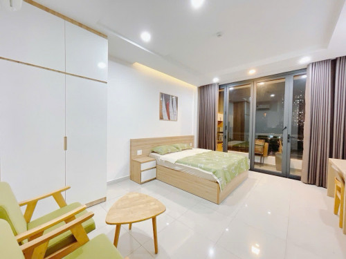 Cho thuê căn hộ Q4, đường Tôn Thất Thuyết, gần ĐH Nguyễn Tất Thành, Cầu Tân Thuận, Nhà Thờ Xóm Chiếu