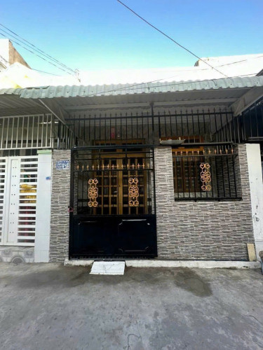 25. Cho thuê nhà nguyên căn hẻm 127 Võ Văn Kiệt,