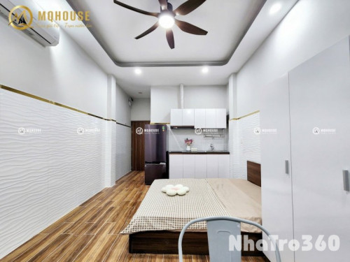 Full nội thất, free xe, tự do