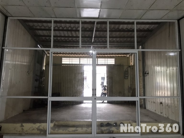 Nhà cho thuê buôn bán ngay trung tâm giá rẻ