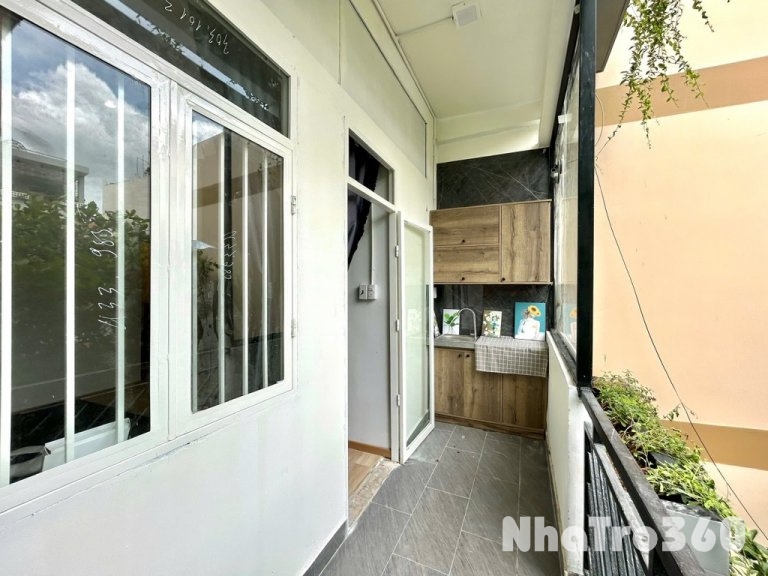 Full nội thất, 1pn, bancol, tách bếp, tự do