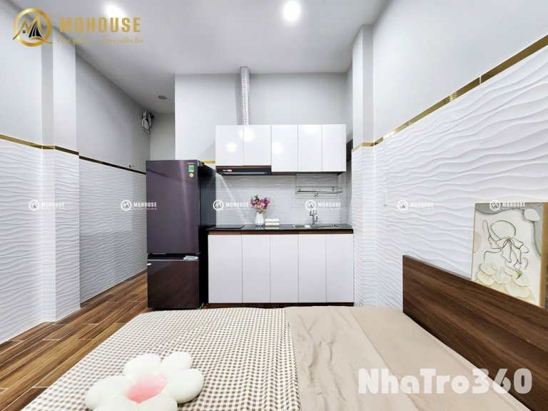 Full nội thất, free xe, tự do