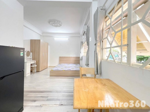 Cho thuê căn hộ cửa sổ lớn Đường 3/2 Quận 10