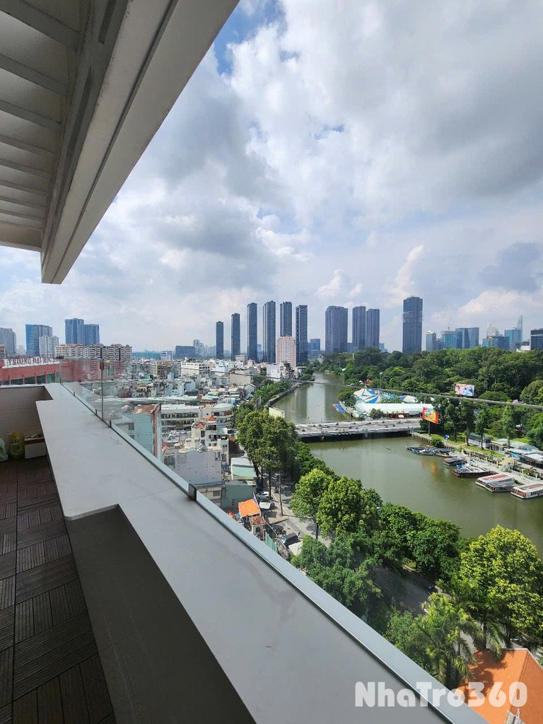 Cho thuê căn penhouse 234 m2 cc b1 trường sa