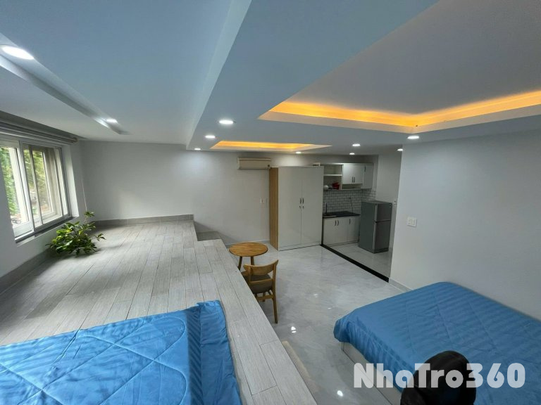 Cho thuê căn hộ 1 phòng ngủ/studio có ban công, full nội thất tại phường Tân Phong quận 7 gần Lotte, RMIT, TDTU, SCVIVO