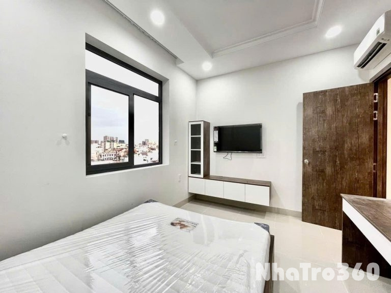 1PN 40M2 FULL NỘI THẤT, CỬA SỔ LỚN, GẦN LOTTE MART, TDTU, RMIT Q1,4,8