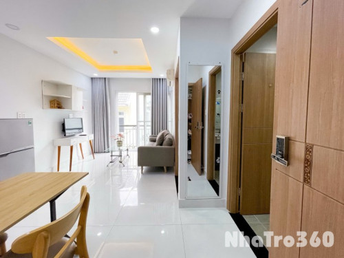 Cho thuê căn hộ 1 phòng ngủ/studio có ban công, full nội thất tại phường Tân Phong quận 7 gần Lotte, RMIT, TDTU, SCVIVO