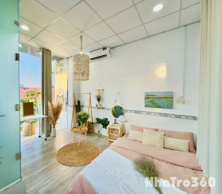 STUDIO BAN CÔNG  FULL NỘI THẤT, CỬA SỔ LỚN, GẦN LOTTE MART, TDTU, RMIT Q1,4,8