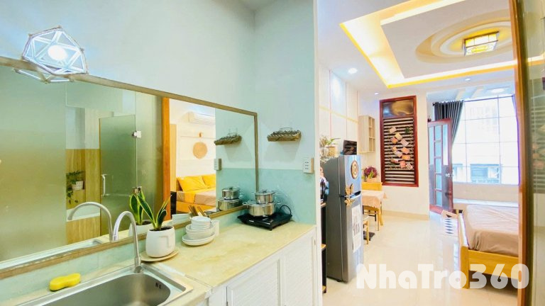 Căn hộ ban công tại Cô Giang Quận 1, đủ tiện nghi gần cầu Ông Lãnh